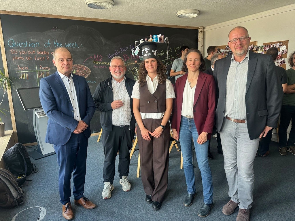 Successful PhD Defense by Kim K. Miskiw