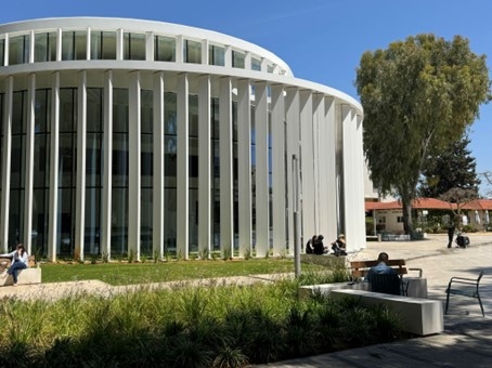 Building Bridges for Digital Democracy: Insights from Israel